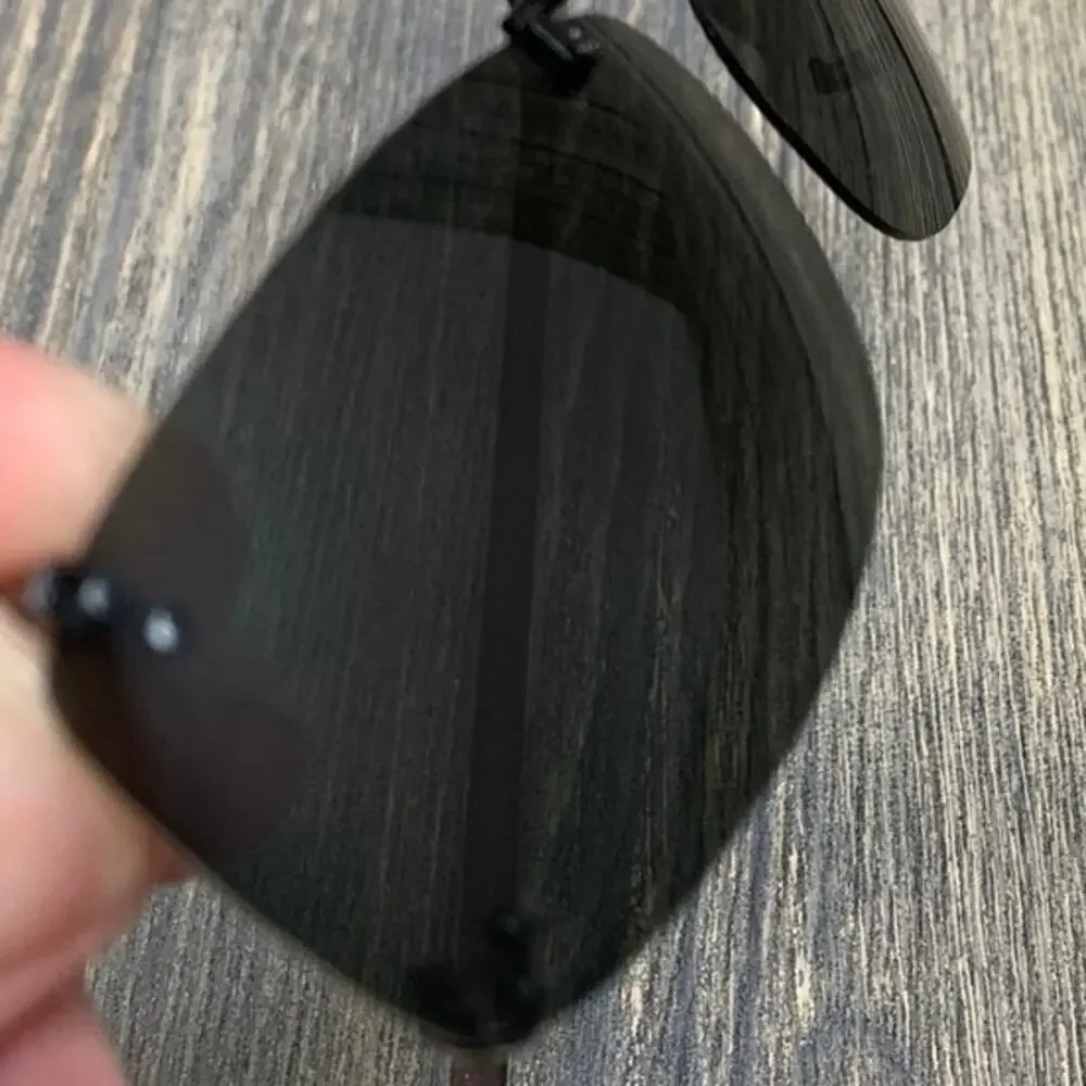 Polar Optics‎ Clip On Sunglasses Black Rectangular Expandable Hard Case
